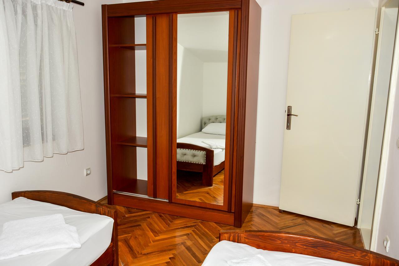 Apartments Minja S Petrovac Εξωτερικό φωτογραφία